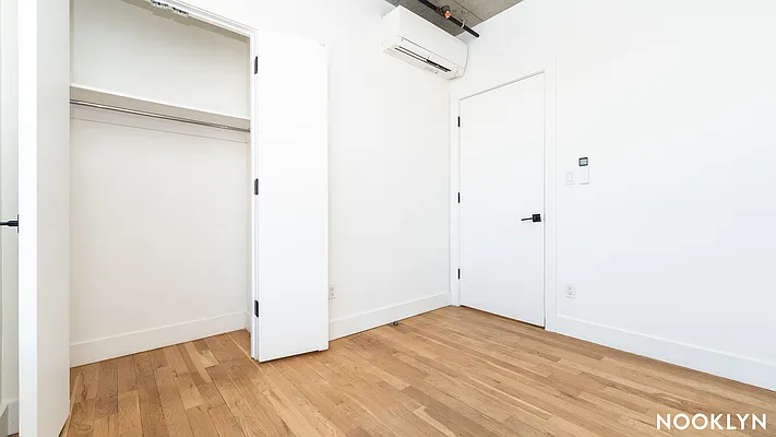 Rented by Nooklyn NYC LLC | media 25