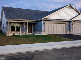 53 Grainfield Ct, Martinsburg, WV 25404