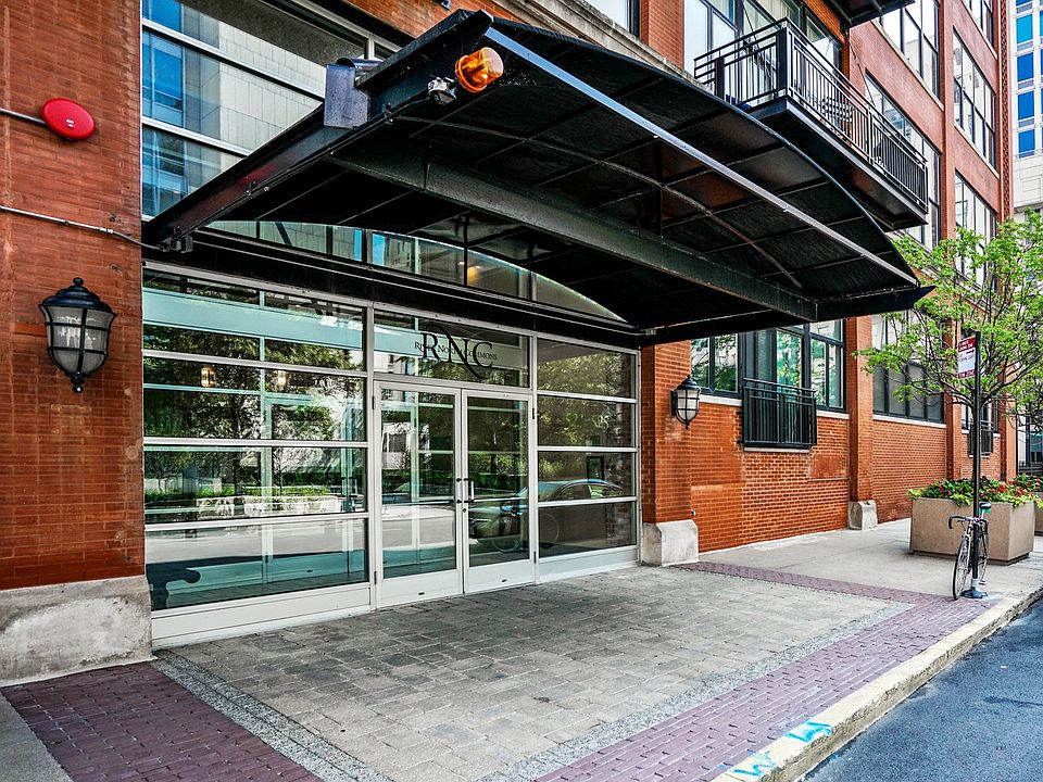 1st image of 521 W Superior St #231