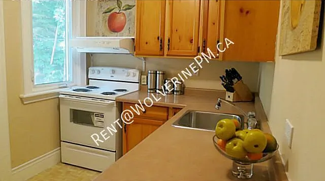 168 Arkell St #3 — Photo 4