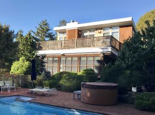 20 Lenape Rd, Southampton, NY 11968