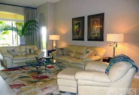 5th image of 7076 Demedici Cir