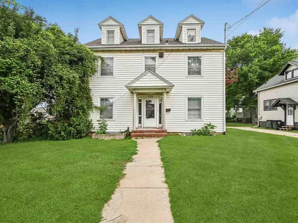 728 Bowery St, Iowa City, IA 52240