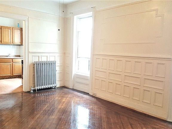 2nd image of 767 Lincoln Pl APT C1