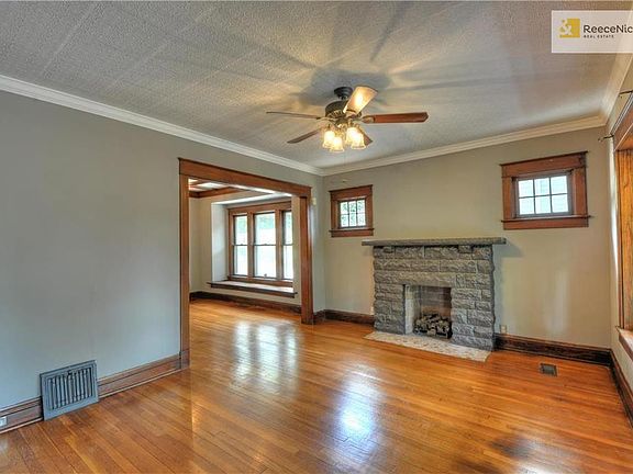 4th image of 4123 Holmes St