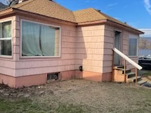3214 W 10th St, The Dalles, OR 97058