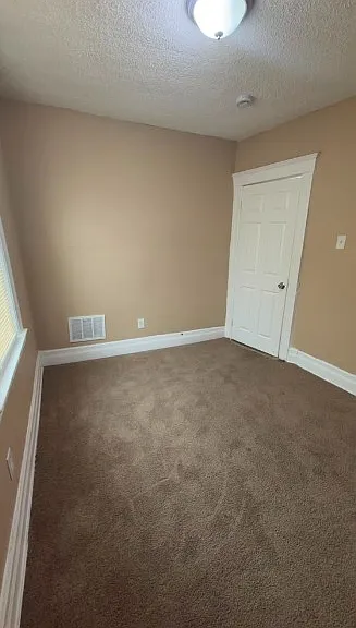 2152 Fairview St — Photo 9