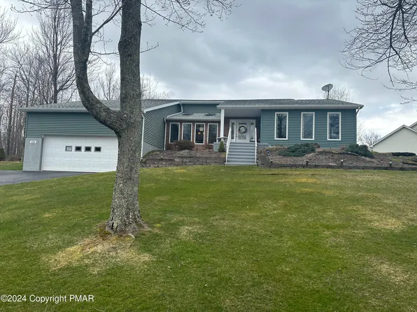 129 Wagner Blvd, Carbondale, PA 18407