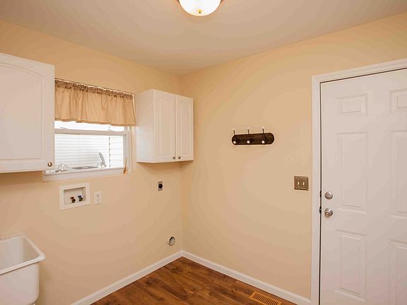 Laundry/Mud room
