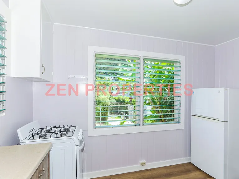 2361B E Manoa Rd — Photo 15