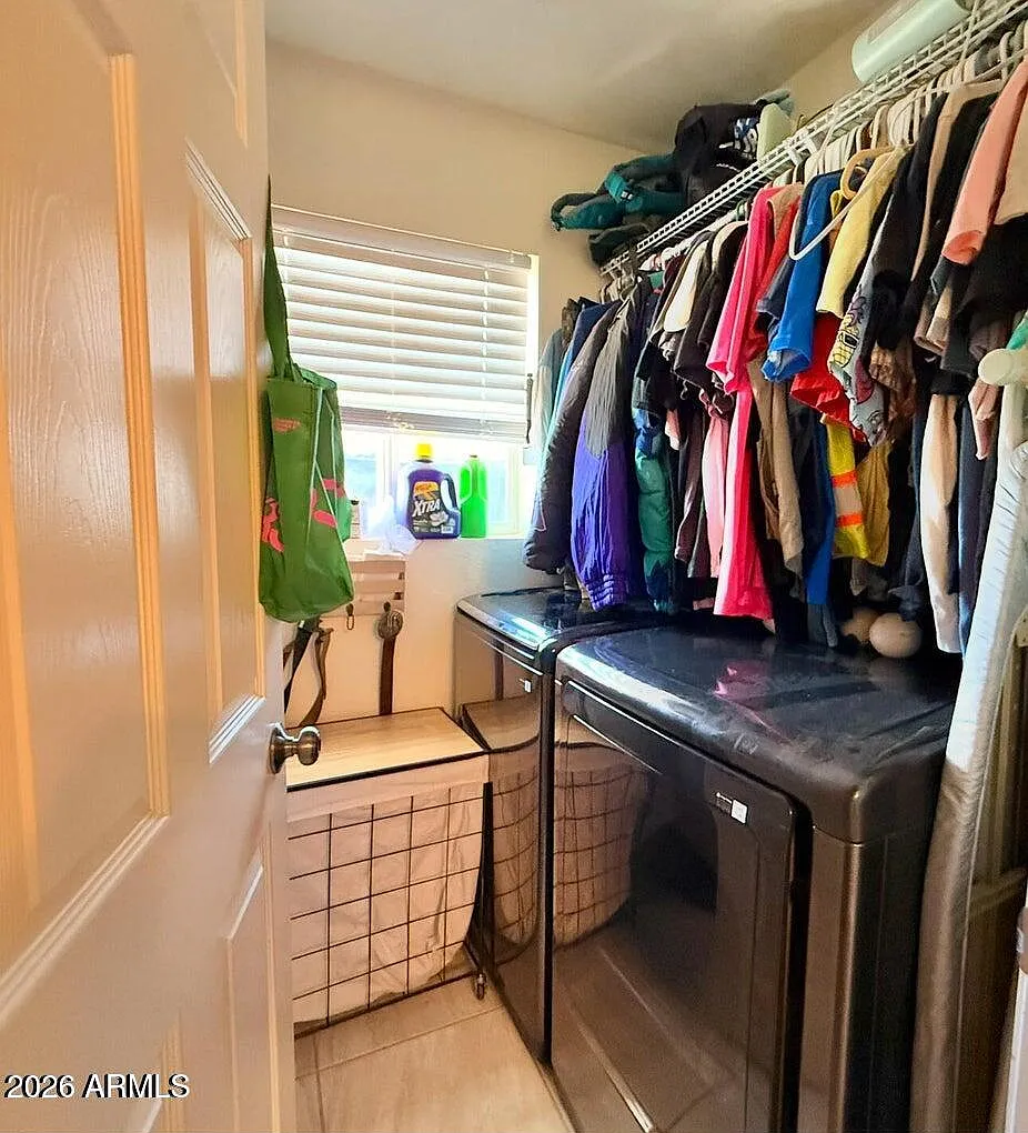 3 bed, 960 sqft, $2,500 — Photo 4