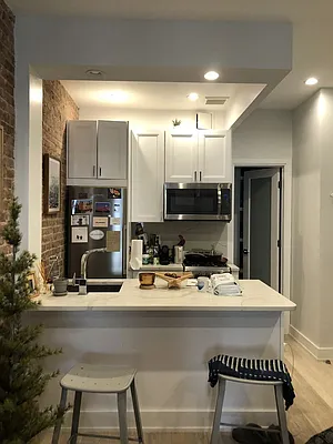 Rented by Sky Management | media 56