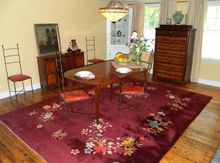 272 Bennetts Farm Rd, Ridgefield, CT 06877