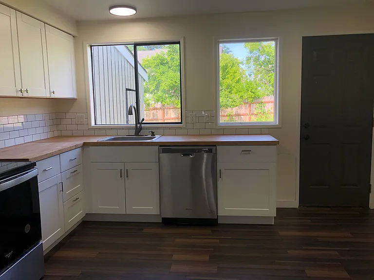2331 Xenia St — Photo 2