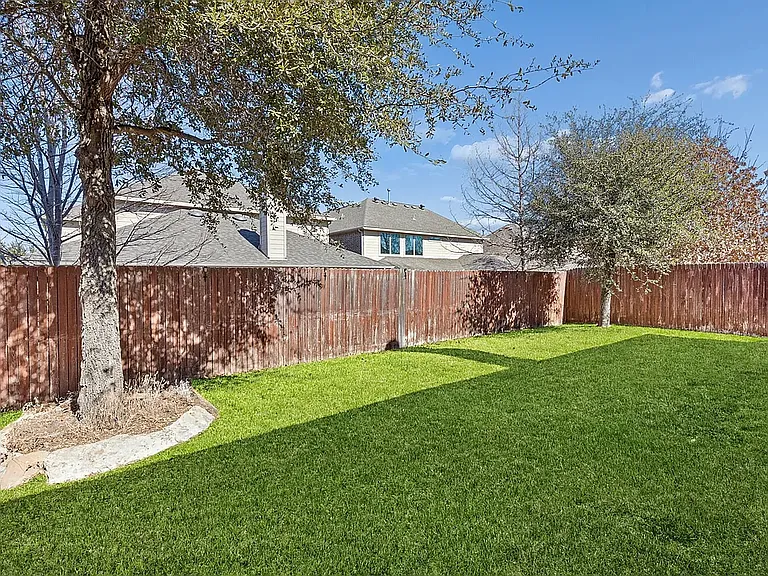 11812 Bertram Rd — Photo 37
