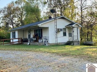 1597 Rockcastle Rd, Cadiz, KY 42211