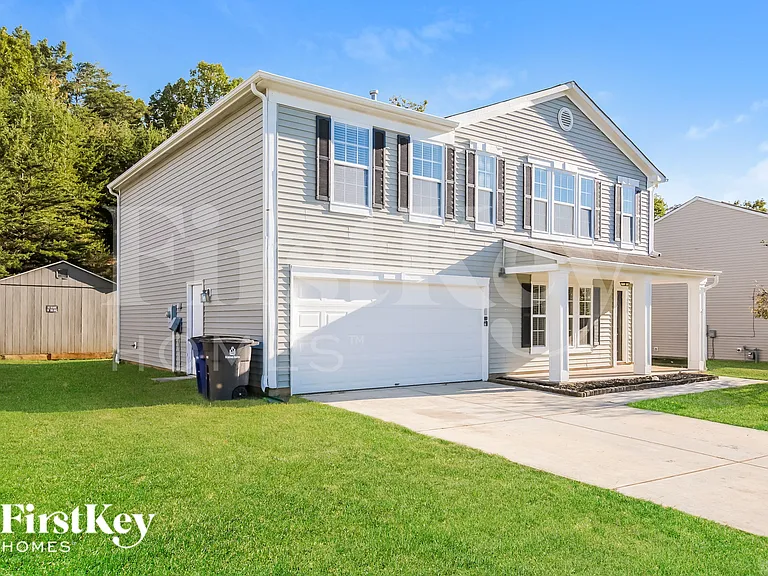 5418 Fairway Forest Dr — Photo 3