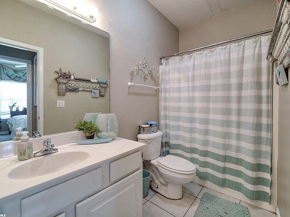 4th image of 27198 Park Dr #27198