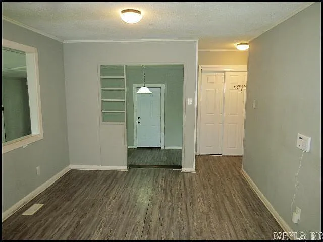 1020 Towering Oaks Dr — Photo 7