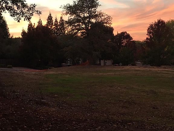 3rd image of 9766 Elmhurst Drive