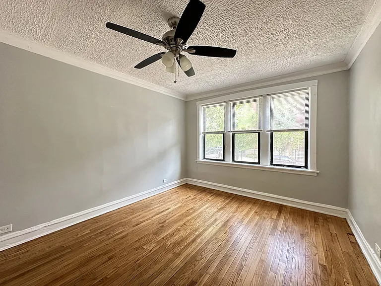 7000 N Paulina St #2 — Photo 13