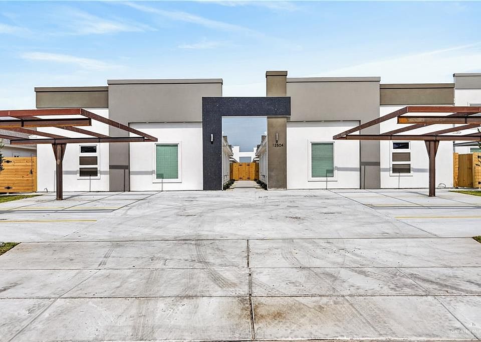 1st image of 12504 N 39th St #4