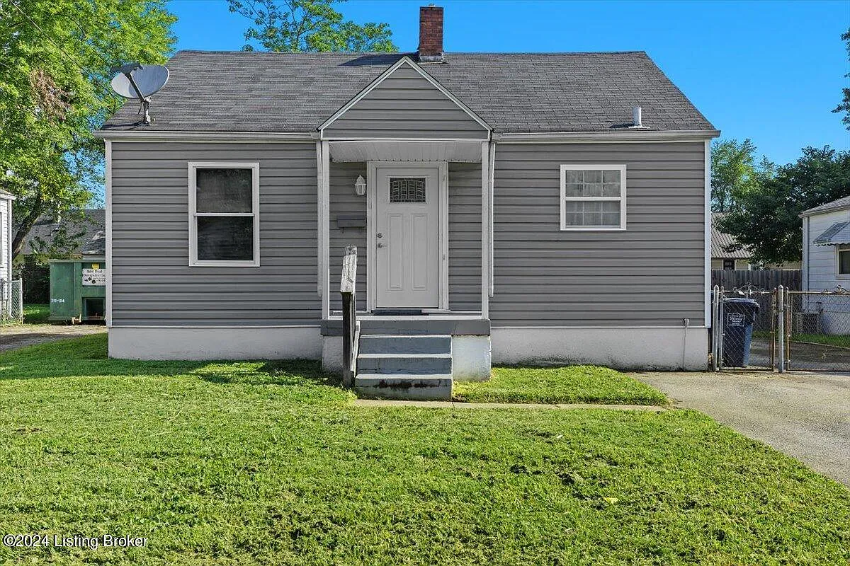 1709 Theresa Ave photo 1