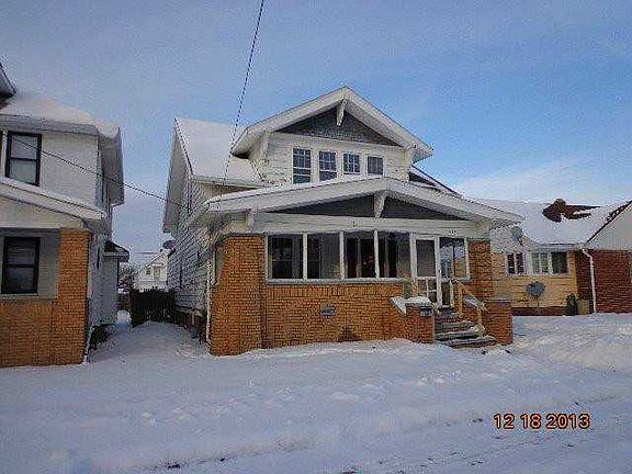 3rd image of 537 E Pearl St