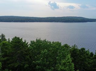 M15l1 Cottage Shore Dr, Holden, ME 04429