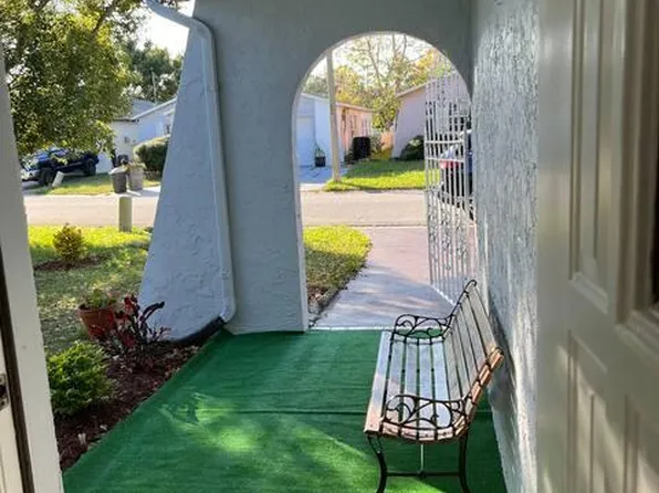 12816 Kellywood Cir, Hudson, FL 34669