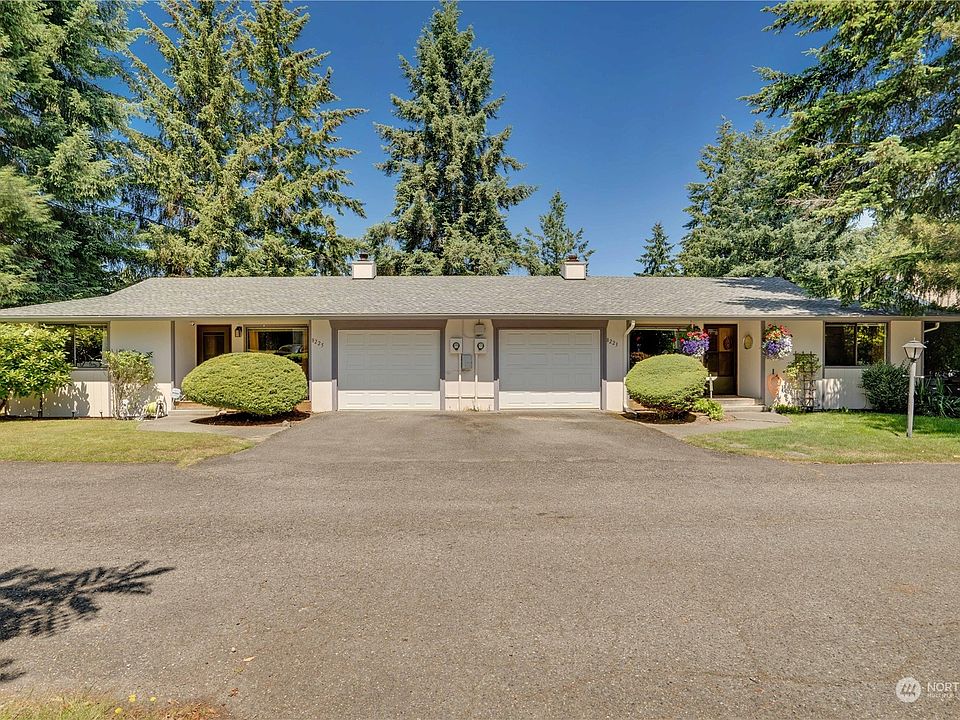 1st image of 8223 8225 42nd Street Ct W