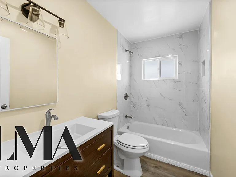 4317 W 120th St #E — Photo 10