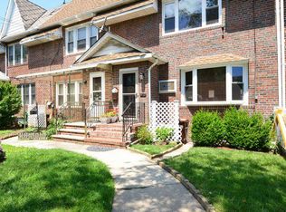 16125 84th Rd, Jamaica, NY 11432