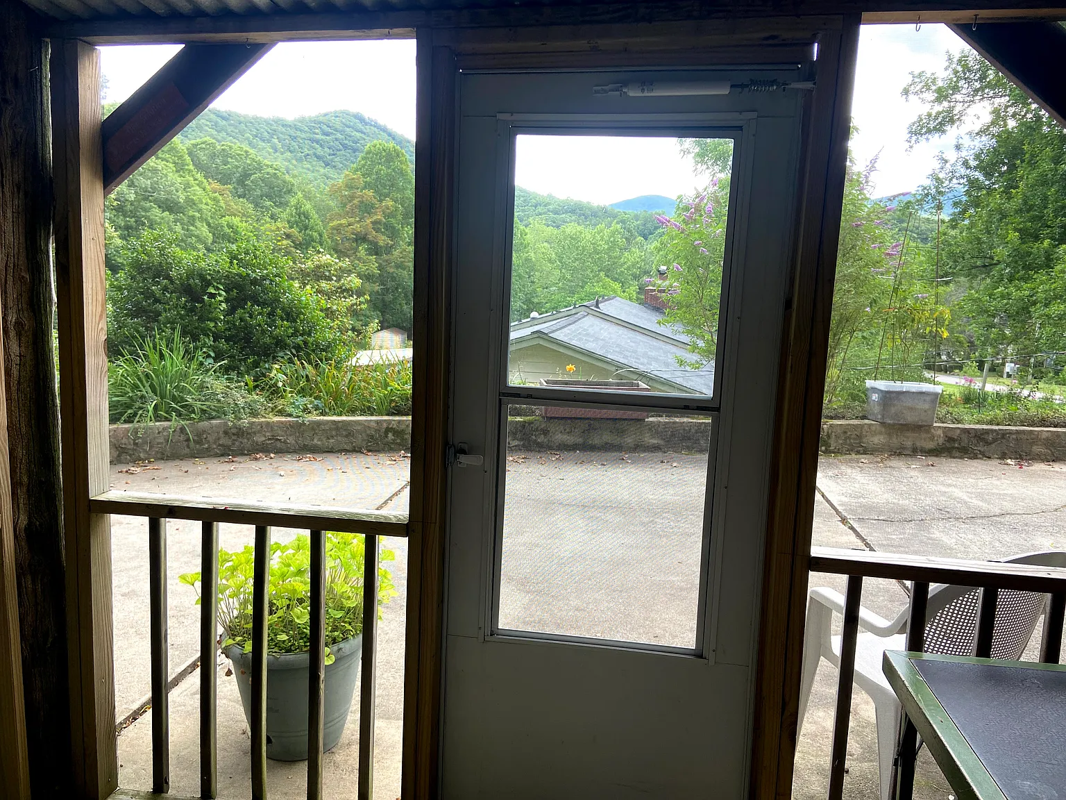 Studio, 1160 sqft, $1,500 — Photo 2
