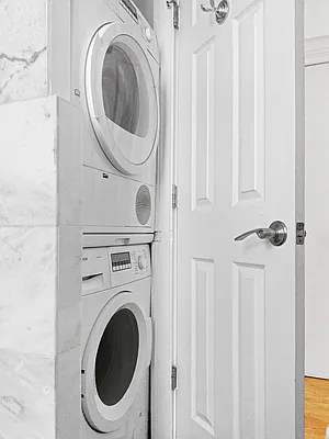 Rented by Charney Real Estate LLC | media 19