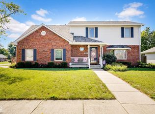 2251 Reston Ln, Columbus, IN 47203