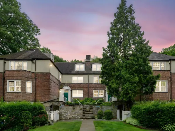 11 Sentry Place #2C, Scarsdale, NY 10583