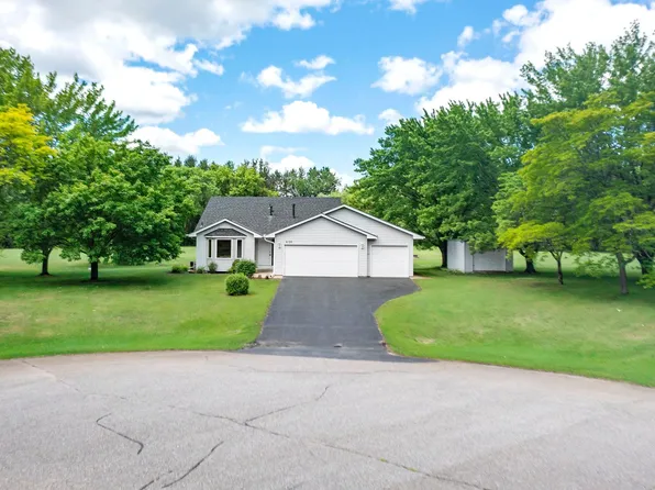 4120 205th Ln NW, Oak Grove, MN 55303