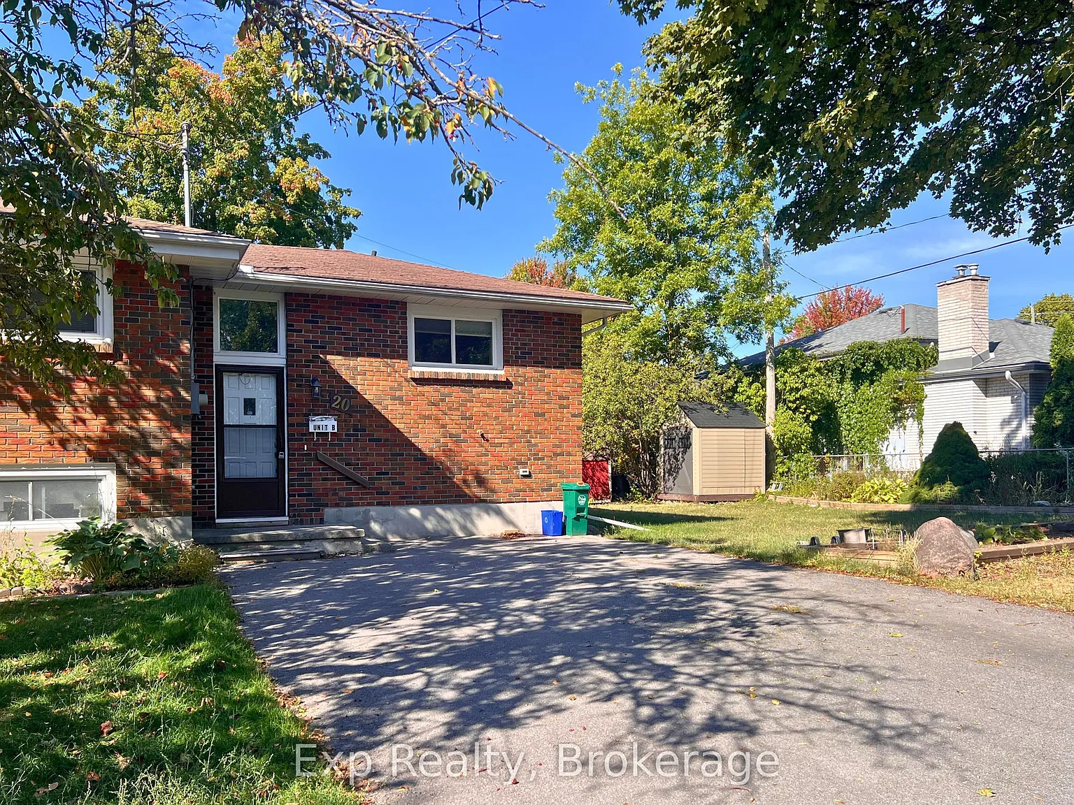 3 bed, $2,180 — Photo 2
