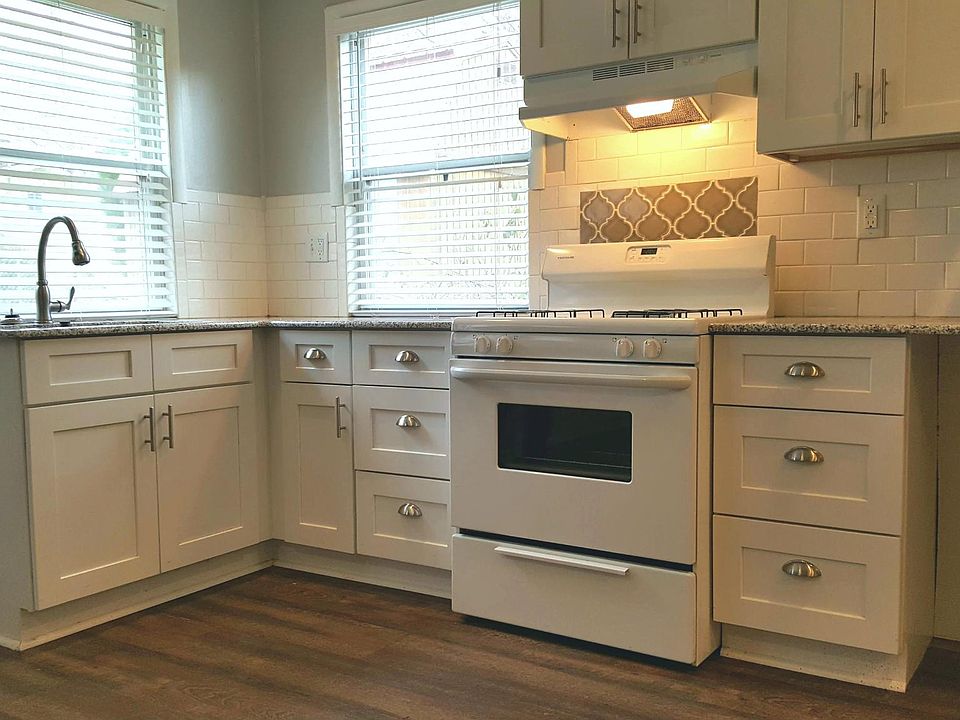 2nd image of 621 1/2 N 4th St