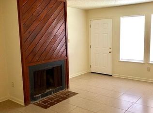2224 Gardere Ln APT C, Baton Rouge, LA 70820