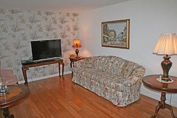 3rd image of 22 Bramblewood Ln W