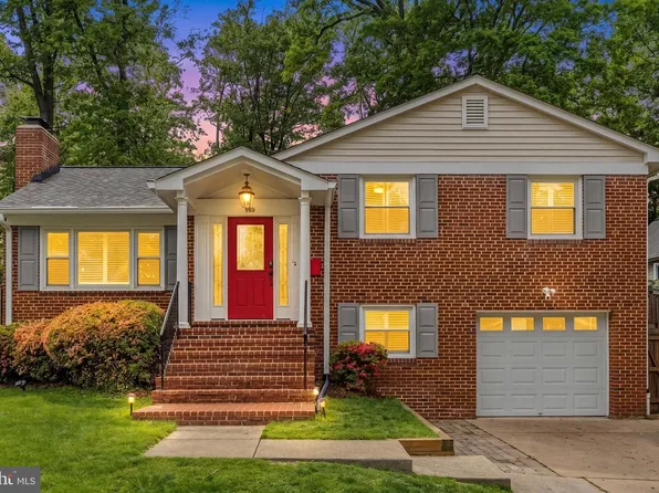 968 N Rochester St, Arlington, VA 22205