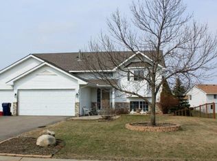 2437 Ponds Way, Shakopee, MN 55379