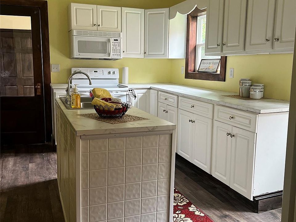 149 Saluda St, Chester, SC 29706 Zillow