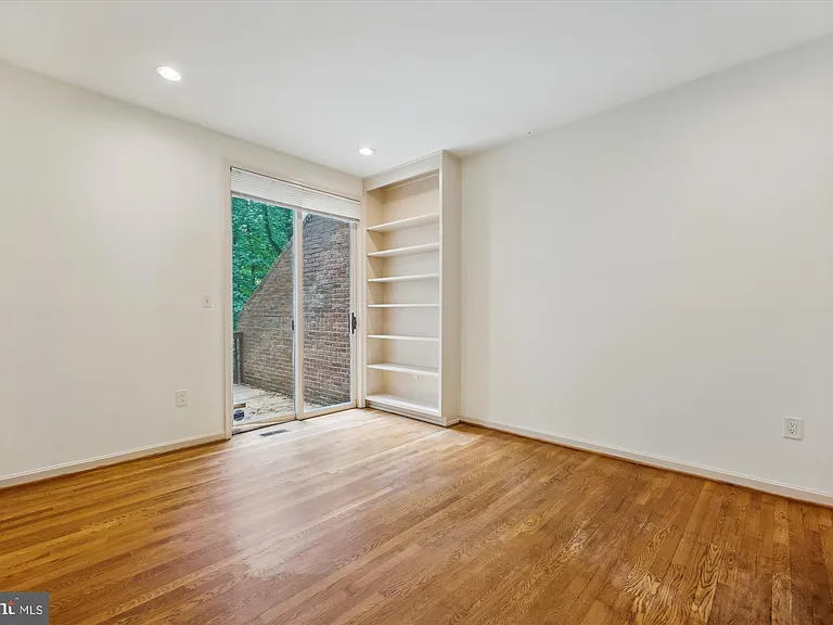 6 Goldleaf Ct — Photo 7