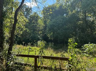 375 Griffith Ln, Chesterfield, MO 63005