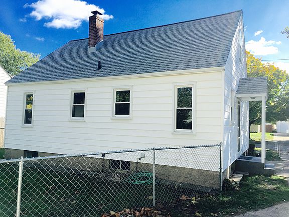 4th image of 1105 Buckingham St SW