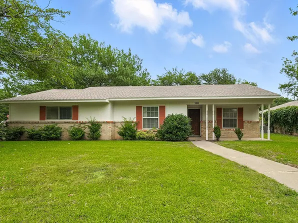 100 Hillcrest St, Sanger, TX 76266