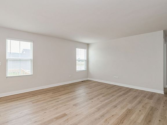 5th image of 1817 Heritage Oaks Dr